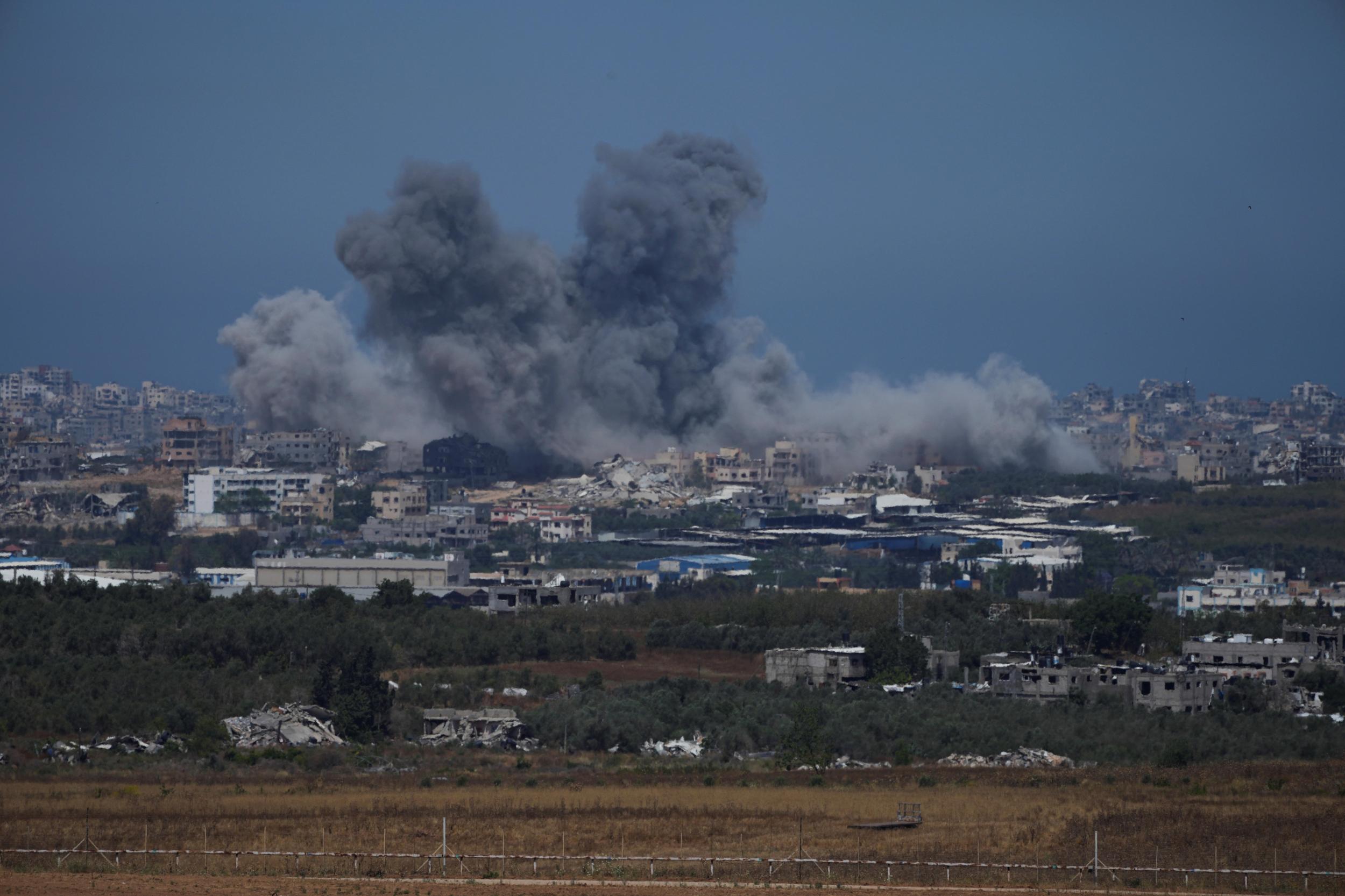 加沙地带卫生部门：本轮巴以冲突已致加沙44502人死亡|界面新闻 · 快讯